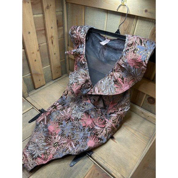 Victorias Secret Floral Ruffled Thong Bodysuit L/G 170/104A Pink Gray Gold - Picture 2 of 8